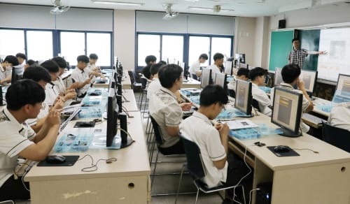 ‘고등학생 역량강화는 코딩수업으로~’
