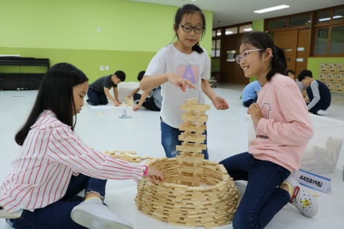 만지고, 체험하는 신나는 수학 한마당
