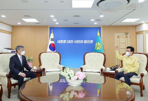 대전 이전 확정 기상청장, 허태정 대전시장 방문