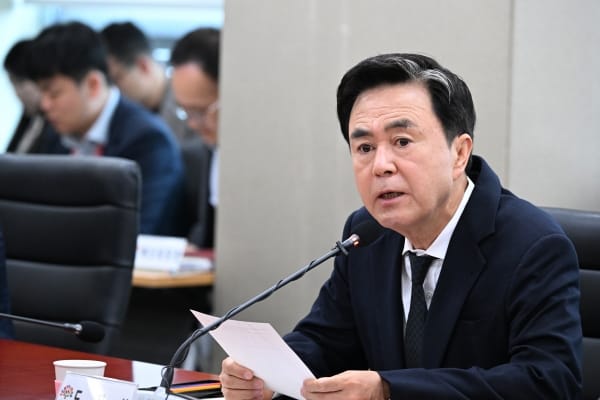 김태흠 지사 “정치적 구호에 흔들리면 안 돼”