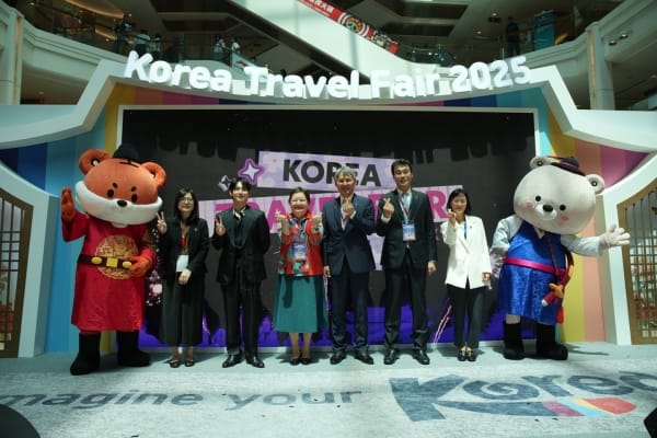 ‘한국의 일상이 여행이 된다’싱가포르 홀린 K-관광로드쇼