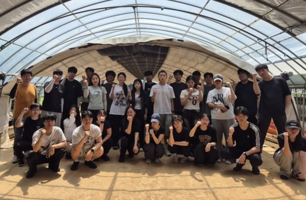 충남 행정체험연수 대학생들 호우피해 복구 힘 보태