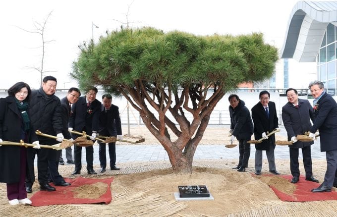 대전시 서북부의 새로운 관문 유성복합터미널 준공