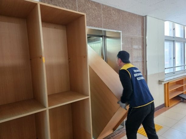 대전동·서부교육지원청, 1학기 교실·특별실 재배치 41교 지원 완료