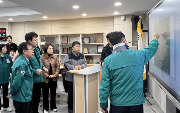 전형식 부지사, 서해호 구조 현장 방문 post image