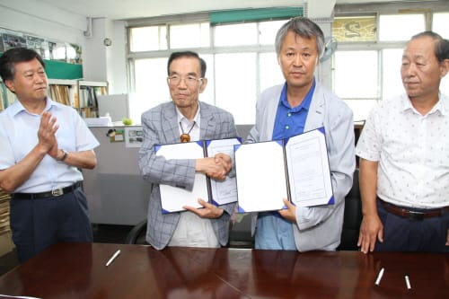 한·中 백년대계의 산실 역사적 재회 post image