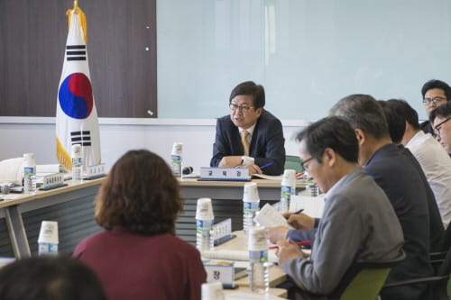 2018년 주요업무계획 수립을 위한 교육감 주재 토론회 개최 post image