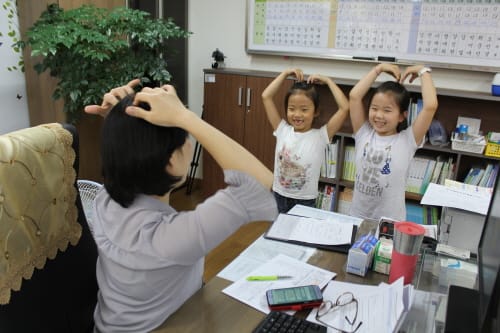 나래초등학교, 학교 속에 스며든 도서관 ‘글혜윰터’ post image