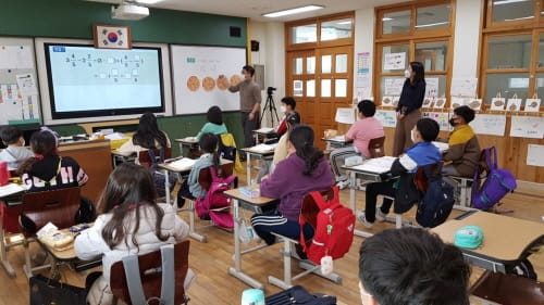 “수학이 어려워? 선생님이 도와줄게!” post image