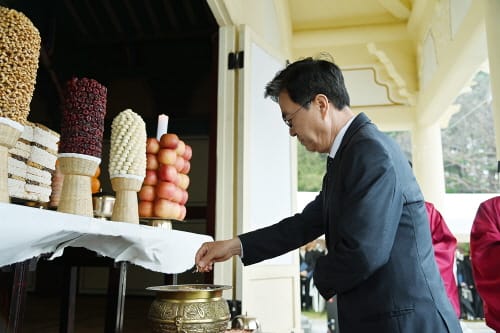 김태흠 지사, 매헌 윤봉길 의사 상해 의거 제91주년 기념식 참석 post image