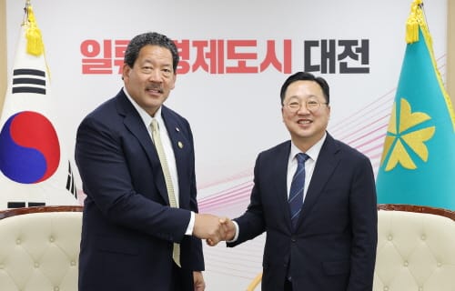 이장우 대전시장, 브루스 해럴(Bruce Harrell) 시애틀 시장 접견 post image