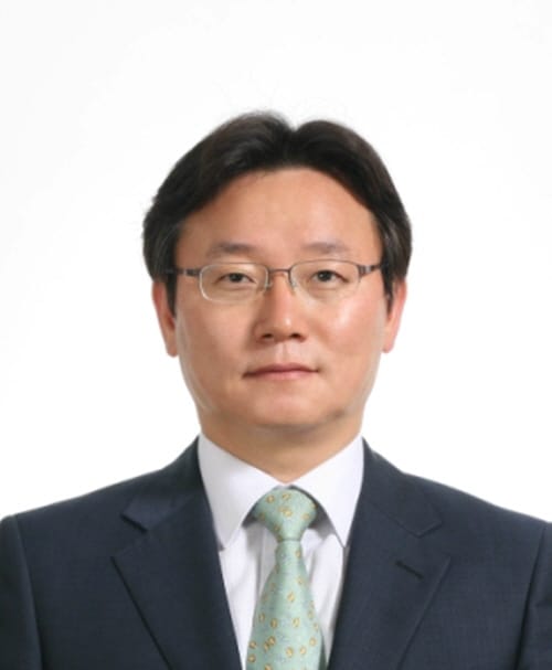 신임 국제관계대사에 이호식 전 불가리아대사 post image
