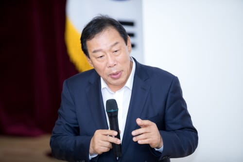 “국제행사 성공으로 시정발전 10년 앞당길 것” post image