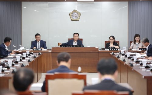 인권기본조례·학생인권조례 폐지 주민조례청구 수리 post image