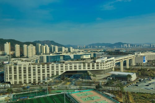 ‘자동차 관리법 위배’···전기차 배터리 구독 서비스 ‘자동폐기’ post image