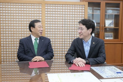 최민호 시장, 국제정원도시박람회 정부 지원 요청 post image