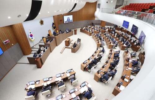 충남도의회, 제350회 임시회 54개 안건 처리 post image