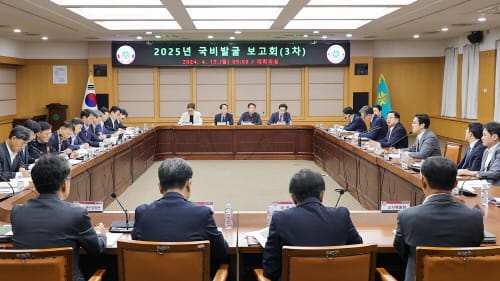 이장우 대전시장 “대전은 개척자의 도시, 국비확보의 길도 없으면 만들어라” post image