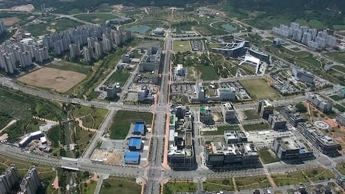 내포신도시 상징가로 ‘밑그림’ 그린다 post image