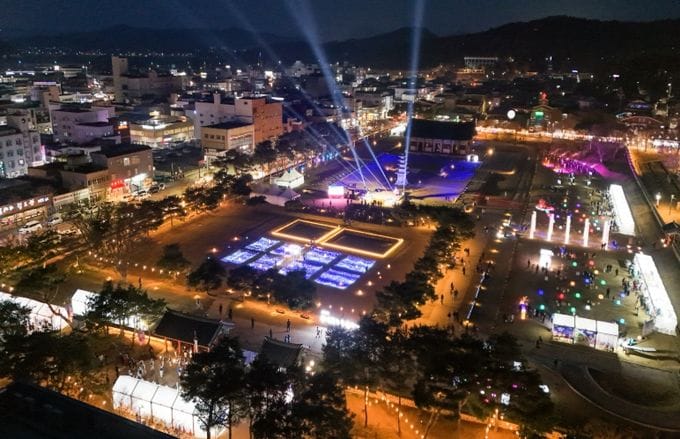부여가 들썩들썩, ‘2025 부여 국가유산 야행’ 성황리에 마쳐 post image