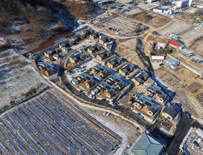 충남도 ‘청년농 명품 전원주택’ 다음달 집들이 post image