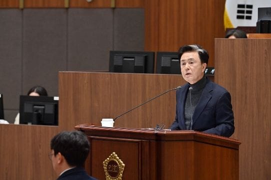 김태흠 충청남도지사 “재정·권한 없는 통합은 껍데기” post image