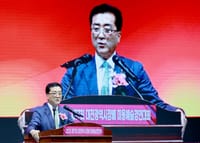 대전시의회 조원휘 의장, “아름다움을 향한 끝없는 열정 응원” post image