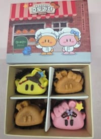 대전시 전통장신구 ‘갓․족두리 쓴 꿈돌이 호두과자’ post image