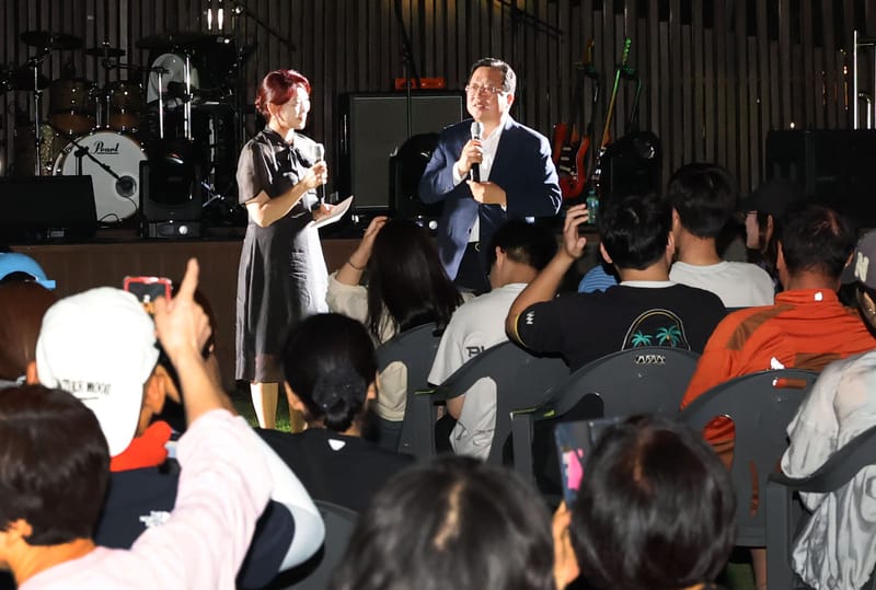 대전시, 수변공원에서 펼쳐진 감성 무대 ‘제3회 뮤직토크쇼’성황리 개최 post image