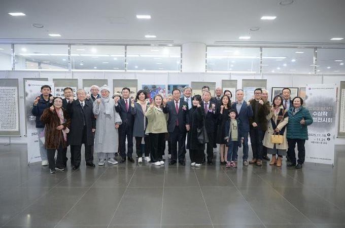 세종시, 북한이탈주민 작가작품 21점 전시 post image